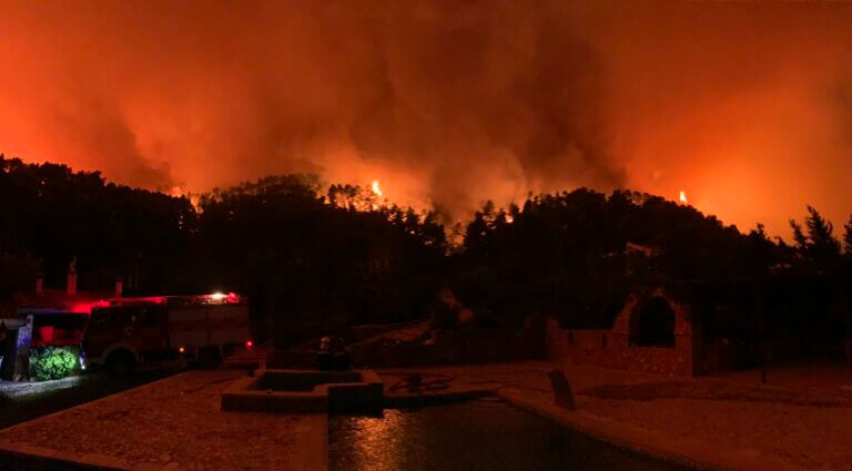 Incendi in Grecia