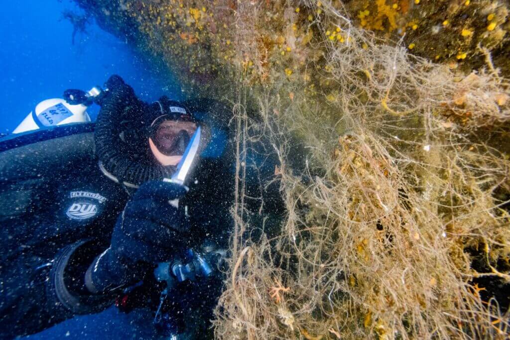 Reti fantasma nei fondali dell'AMP di Portofino